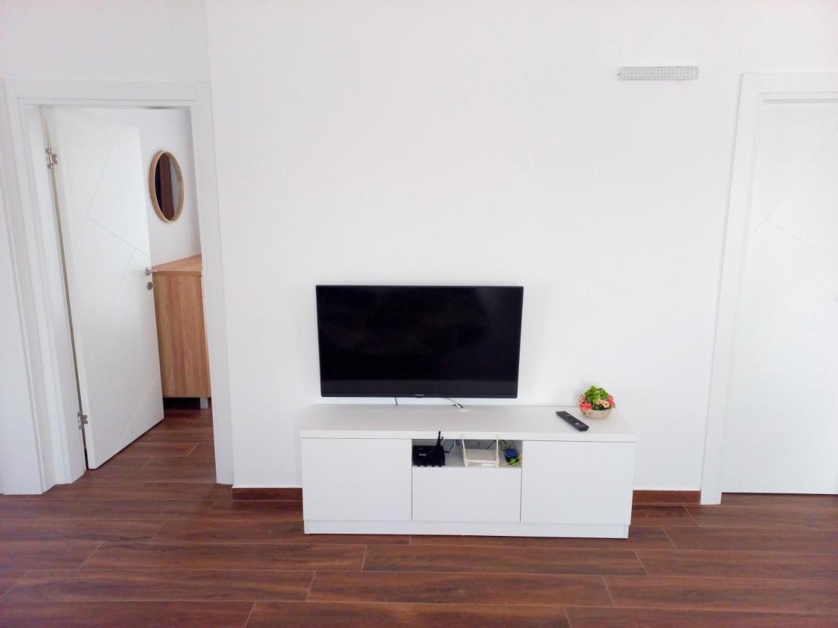 Iraida-4 Appartement Dobra Voda Buitenkant foto